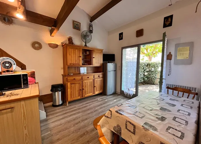 300m De La Plage, Adorable Maison Sud 2 5 Couchages Terrasse Ombragee Parking Lrhp14 *